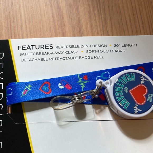 Badgereel lanyard - Picture 3 of 4